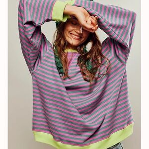 FP | Classic Striped Oversized Crewneck pink combo